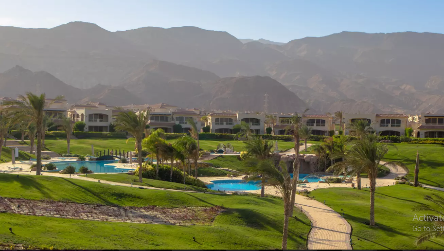 Get a 245 sqm duplex in La Vista 6 Village