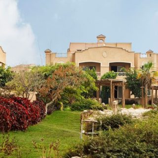 Details about the villas in Grand Residence Compound New Cairo