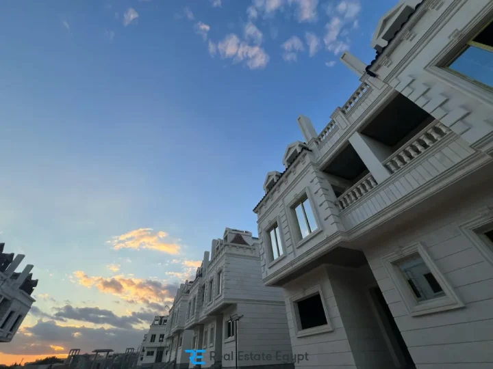 Details about a townhouse in Turath El Obour Compound